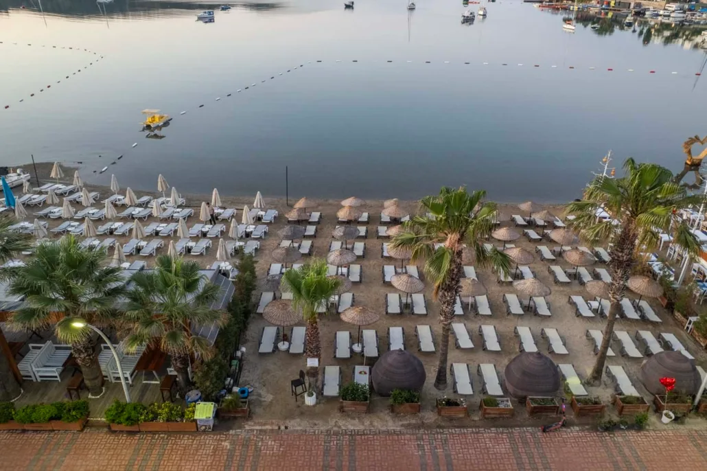 Costa Bitezhan plaj fotoğrafı 20